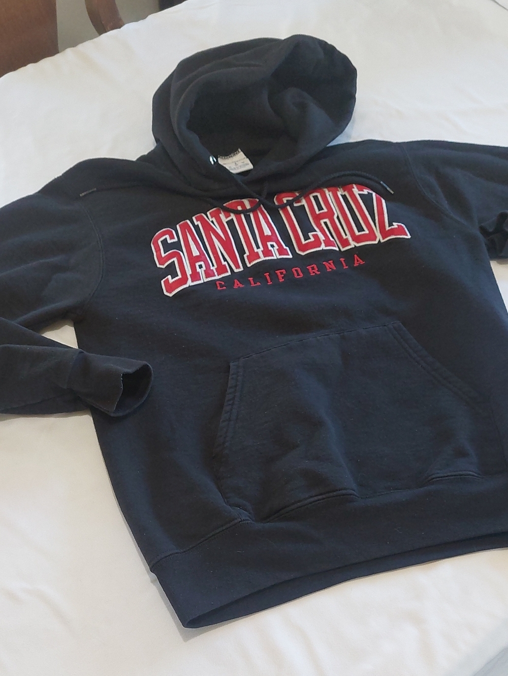Santa Cruz Skateboards California Men's Black Hoodie Sweatshirt.Size Small